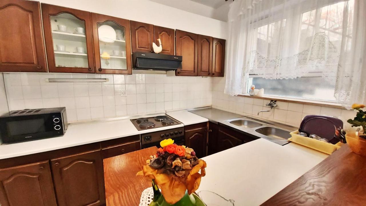 Apartment Cedo Omiš Eksteriør billede