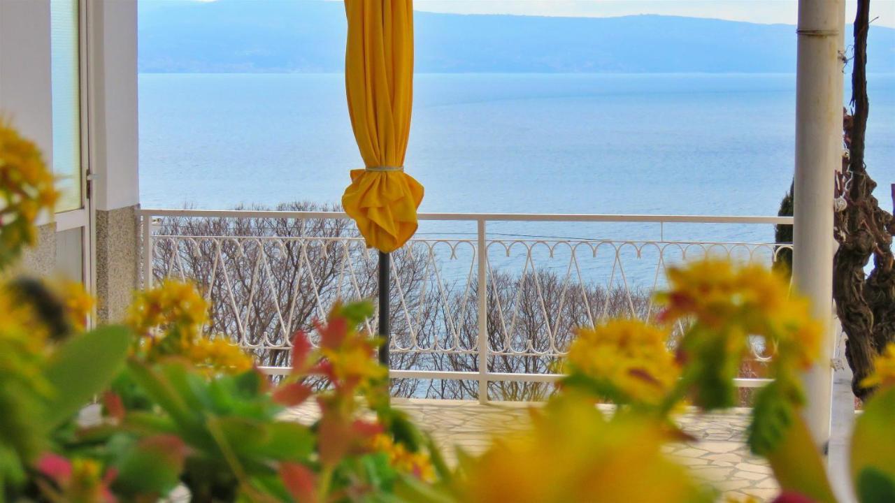 Apartment Cedo Omiš Eksteriør billede