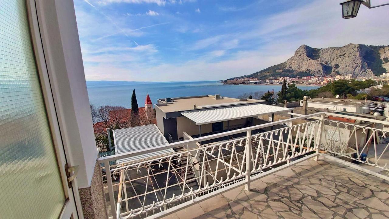 Apartment Cedo Omiš Eksteriør billede