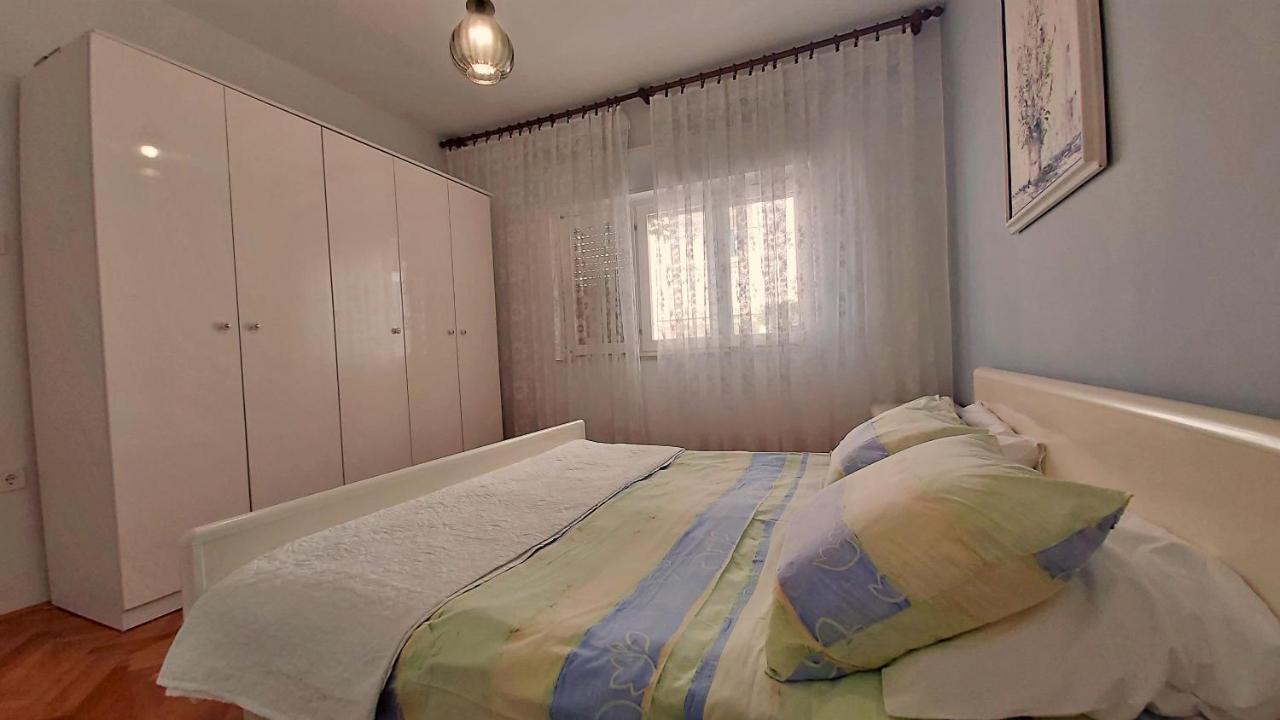 Apartment Cedo Omiš Eksteriør billede