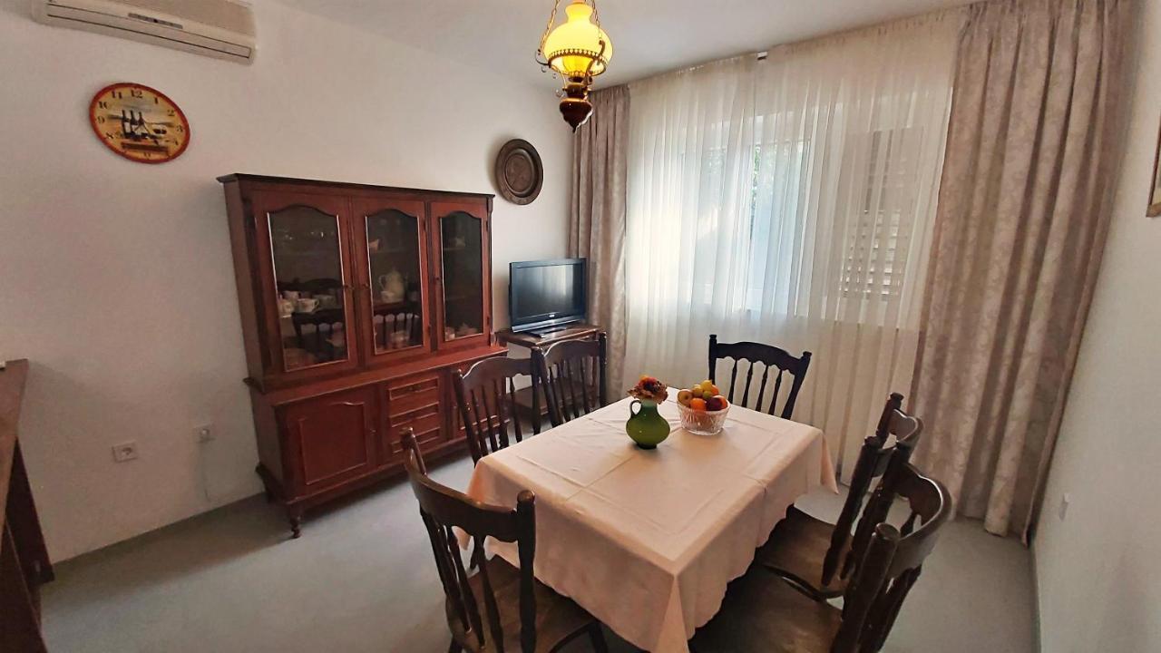 Apartment Cedo Omiš Eksteriør billede
