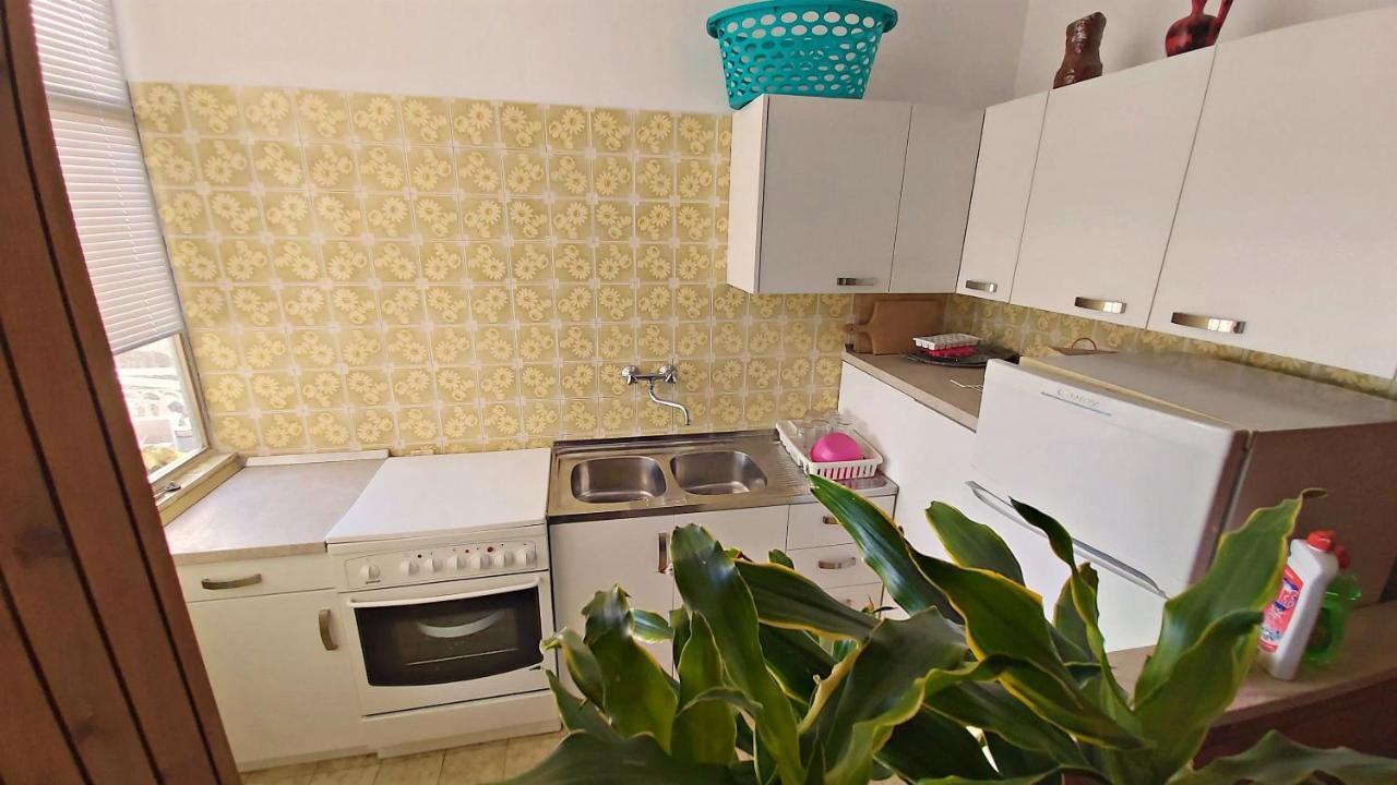 Apartment Cedo Omiš Eksteriør billede
